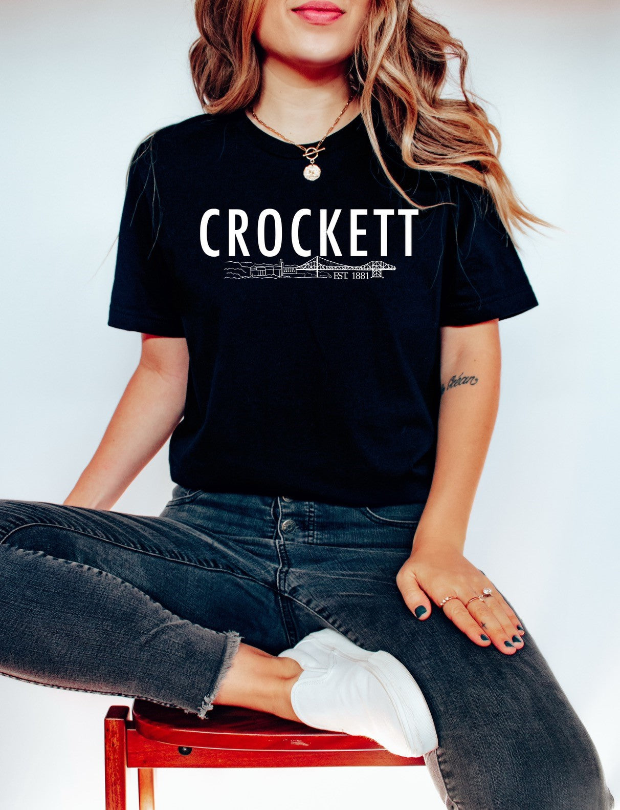 Crockett Est. 1881 W/ Bridge