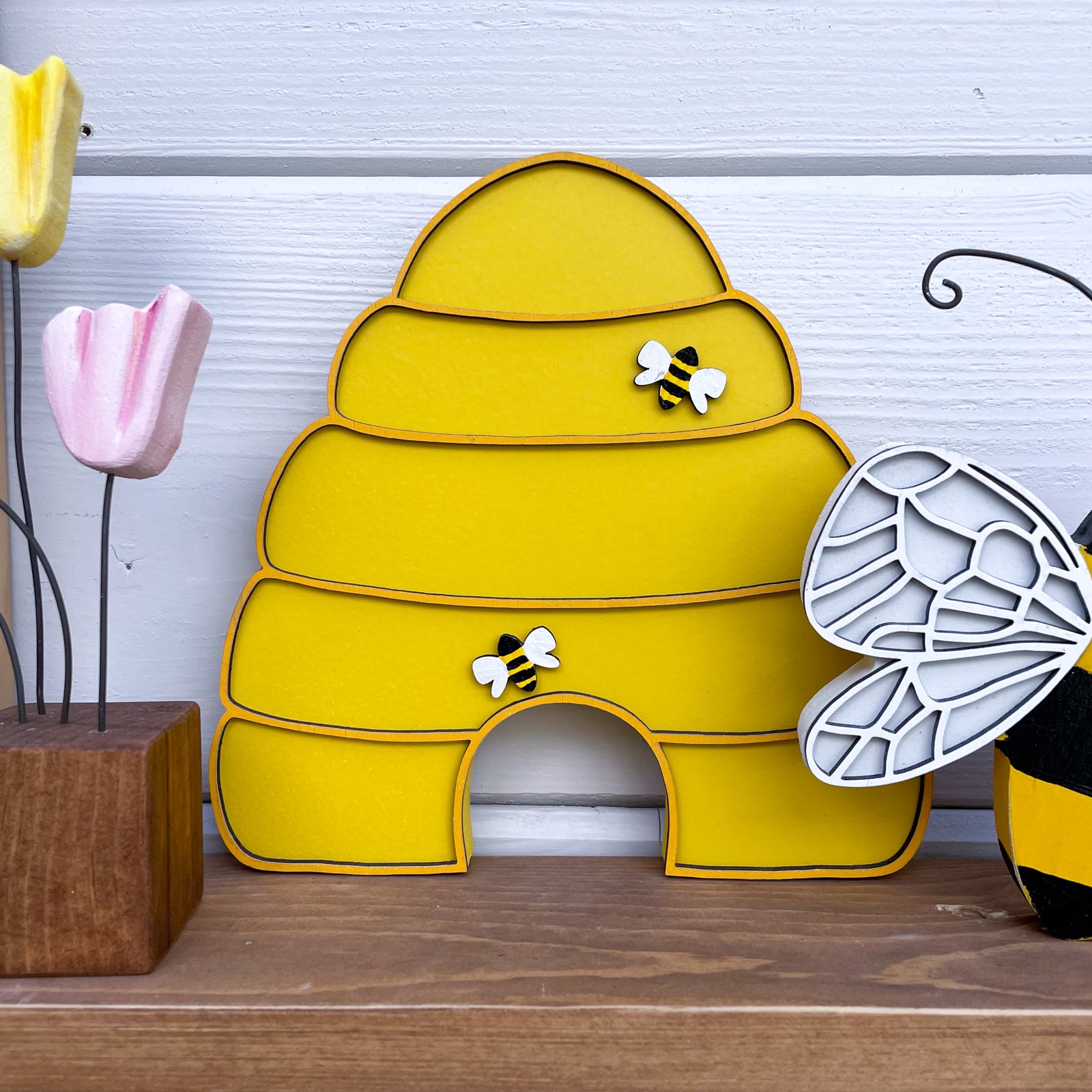 Bee Hive- Free Standing- 8"