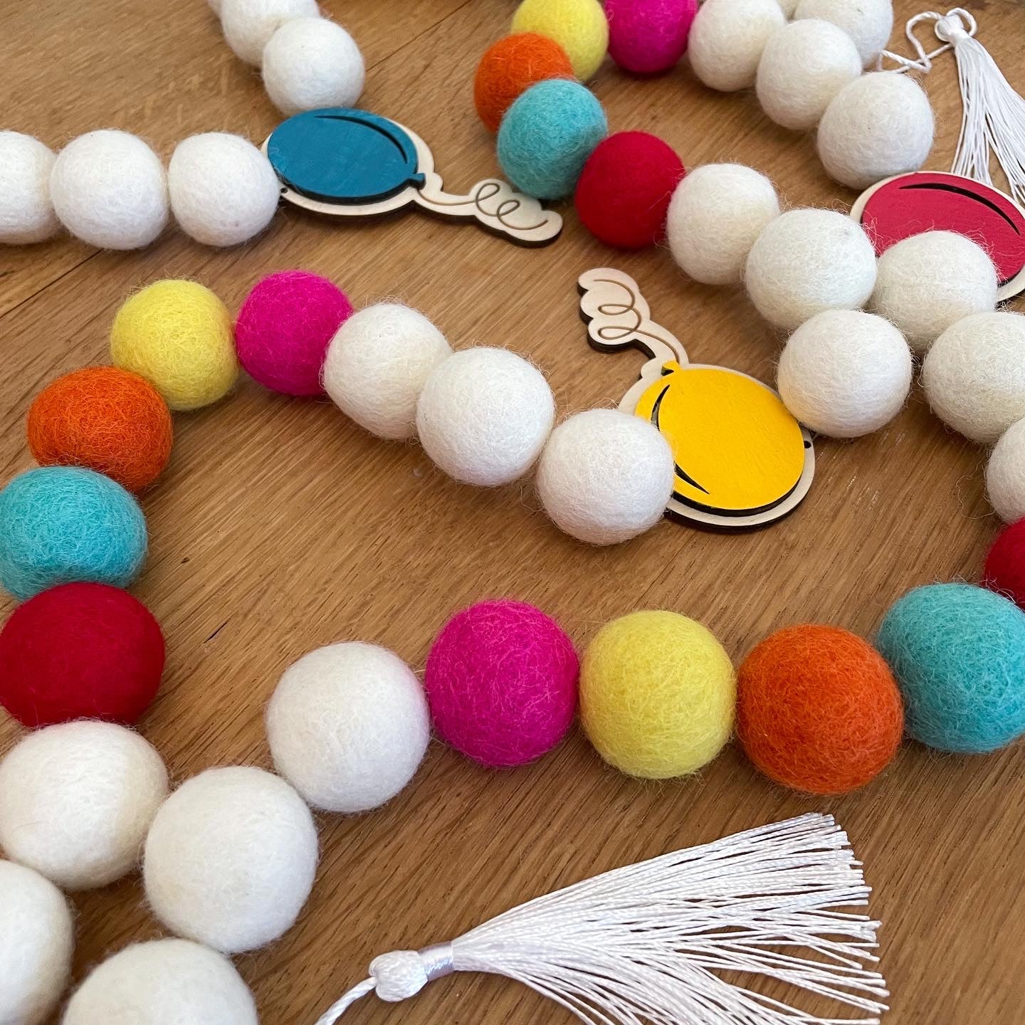 Happy Birthday Garland- Balloon/Party